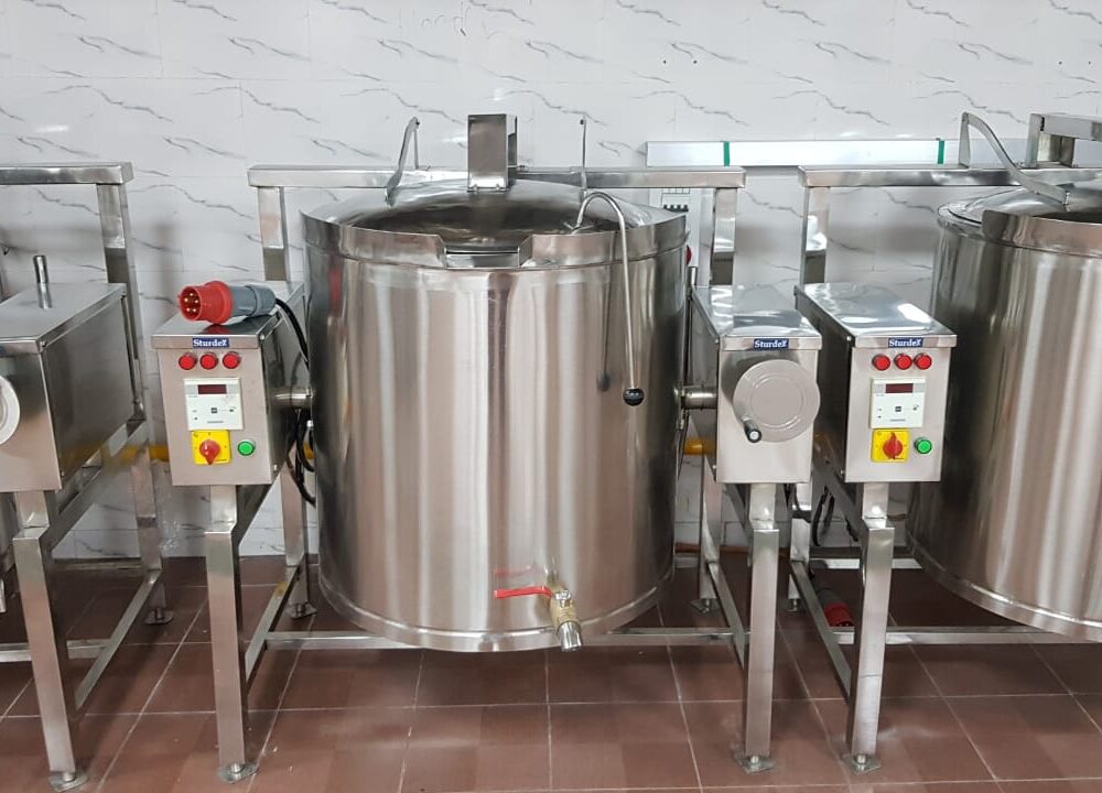 Tilting Bulk Cooker — Sturdex Industries, Greater Noida